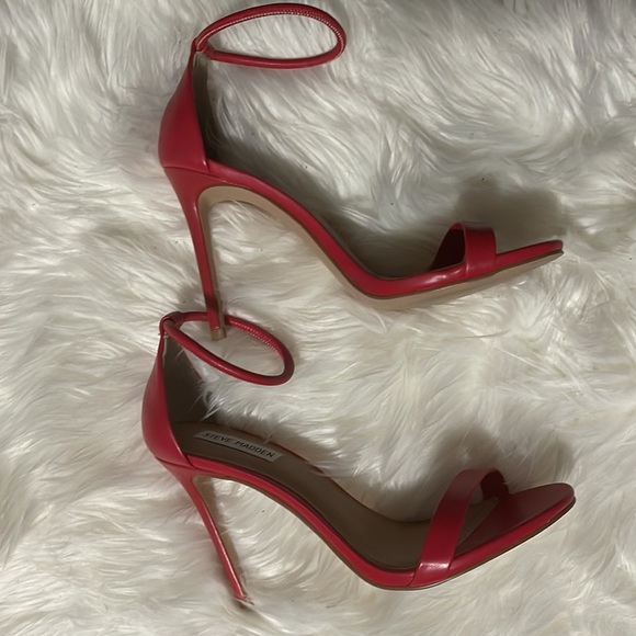 Steve Madden SOPHI sexy red 🔥hot 👡❤️ - Picture 2 of 10